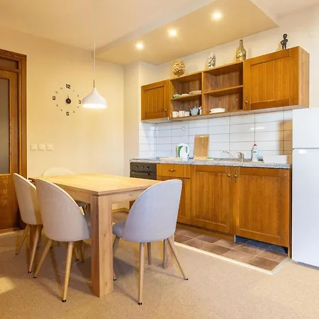 нарцисс 3 Apartment Bansko